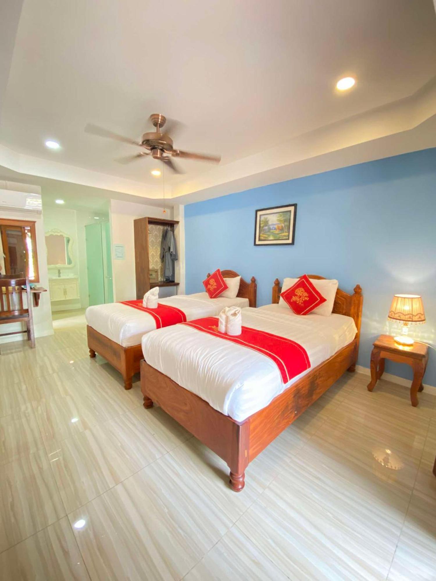 Golden Lotus Namkhan View Luang Prabang Exterior photo